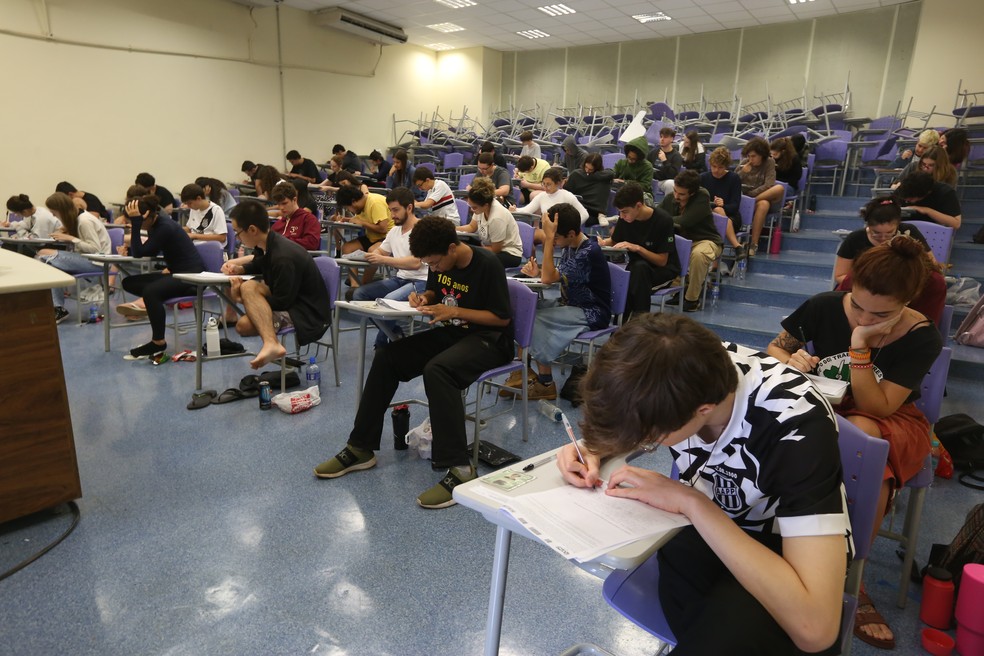 Segundo dia de prova da segunda fase do vestibular da Unicamp ocorre nesta segunda (2°) — Foto: Pedro Amatuzzi/g1